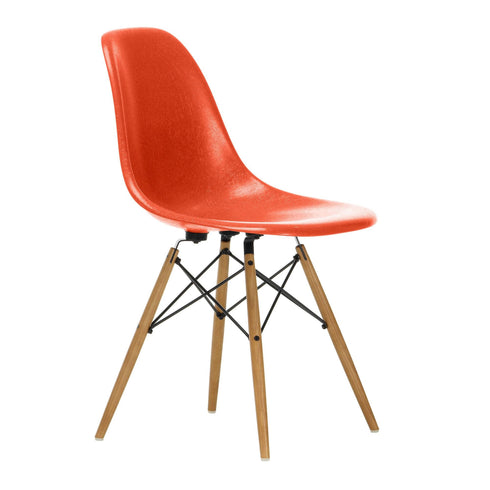 Cadeira Eames em Fibra de Vidro DSW / Base Freixo